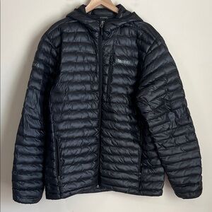 Marmot Jacket Mens XL Black Hooded Insulated Puffer Quilted Jacket Packable